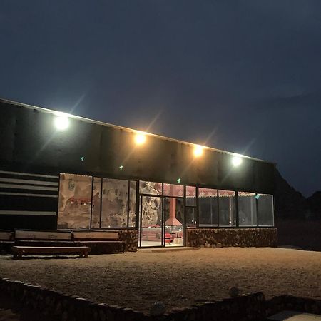 Wadi Rum Travel Camp Ξενοδοχείο Εξωτερικό φωτογραφία