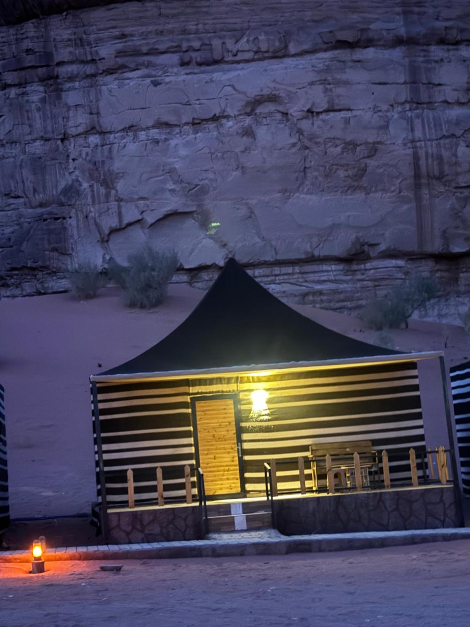 Wadi Rum Travel Camp Ξενοδοχείο Εξωτερικό φωτογραφία