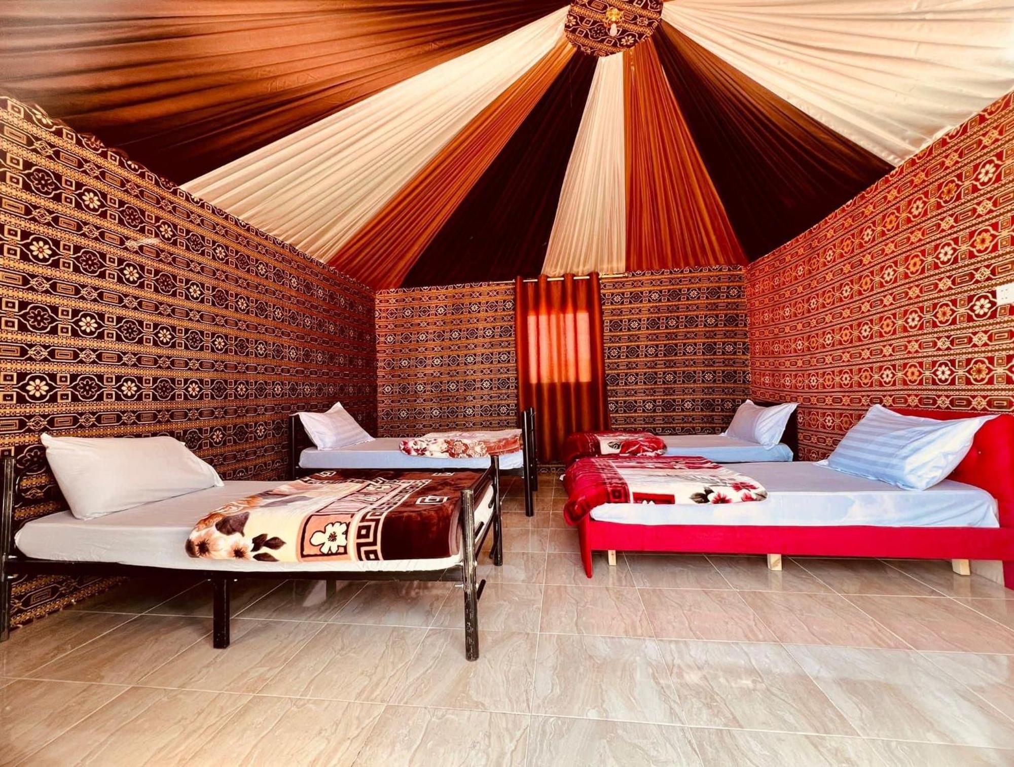 Wadi Rum Travel Camp Ξενοδοχείο Εξωτερικό φωτογραφία